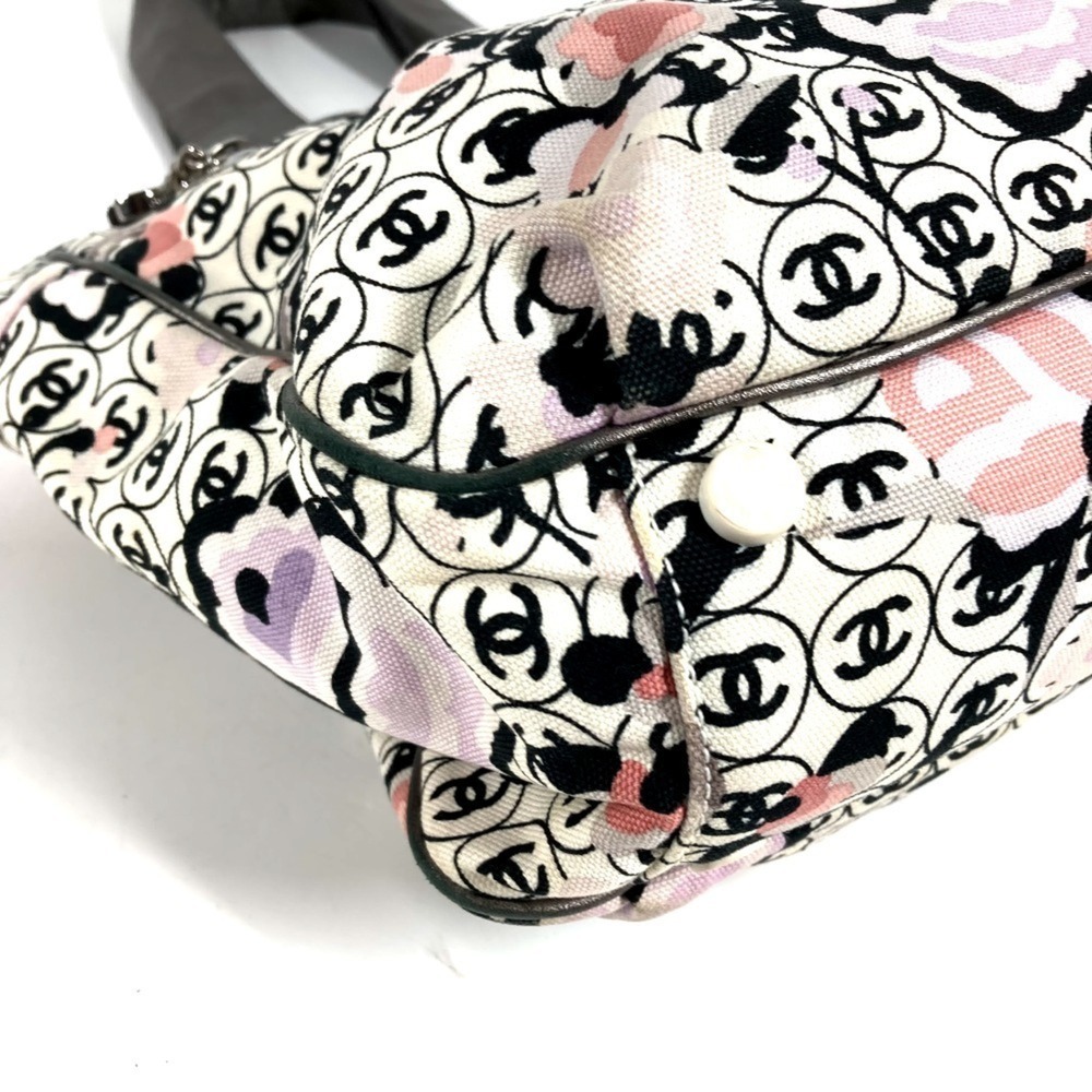 CHANEL Vintage Black Leather Logo Shoulder Bag - Picture 6 of 15